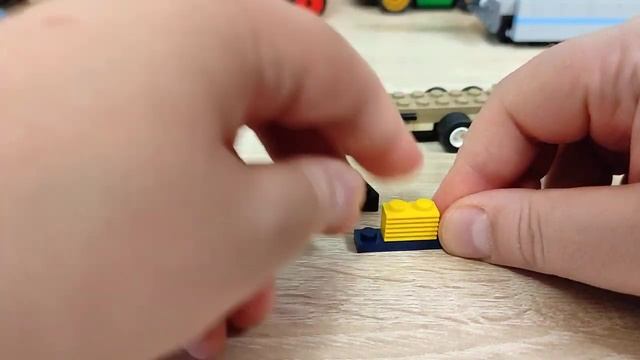 Универсальное шасси Камаз из конструктора Lego смотреть онлайн