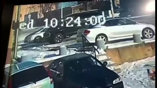 В Благовещенске взорвался автомобиль вместе с водителем смотреть онлайн