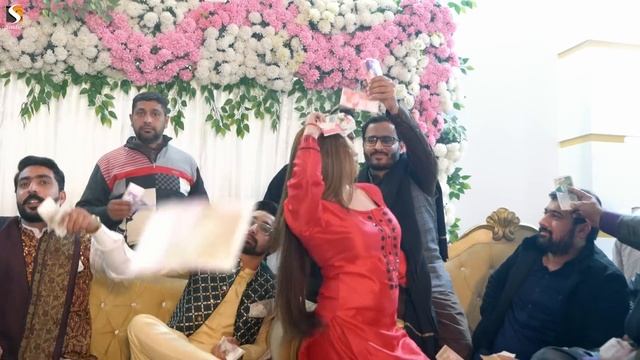 Kita Akhiyan Sawal , Hani Sheikh Dance Performance Bhalwal Show 2023 смотреть онлайн