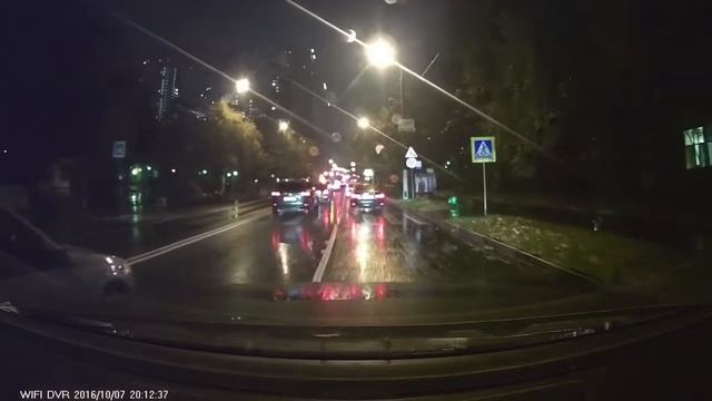 Странное поведение Туарега с номерами В***ОР смотреть онлайн