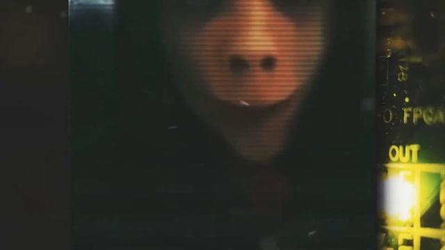 MOMO ЖИВАЯ, КЛИП. смотреть онлайн