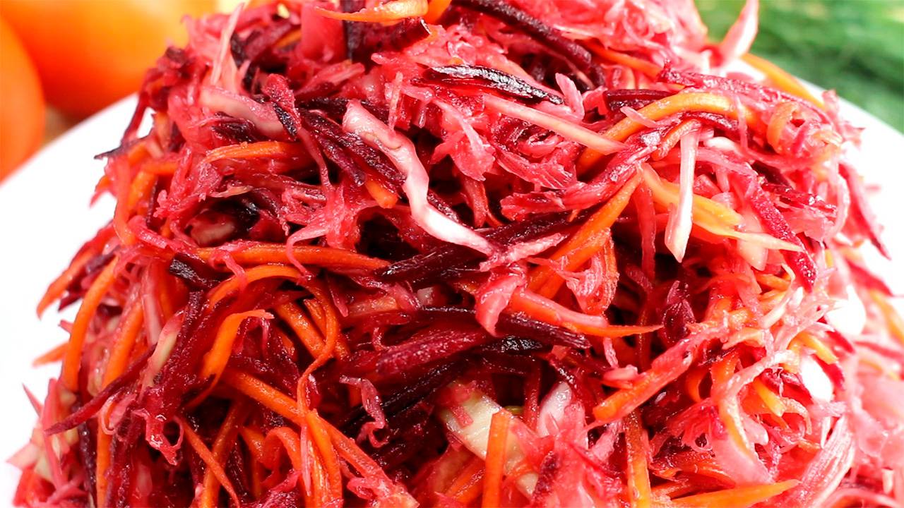 ПРОСТОЙ салат из Капусты и Свёклы за 5 МИНУТ! Очень Вкусный и Быстрый САЛАТ на Каждый День! смотреть онлайн