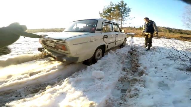 Лучший Ваз 2106 Оффроад, снег, грязь, солнце, весна май 2019. Застряли. Закипели. Буксуем. Crazy/ смотреть онлайн