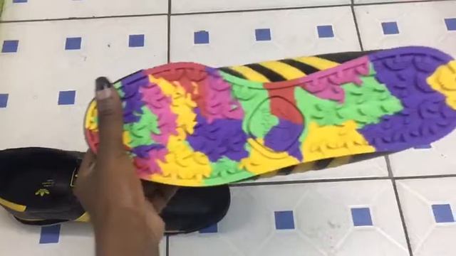 Adidas Samoa смотреть онлайн