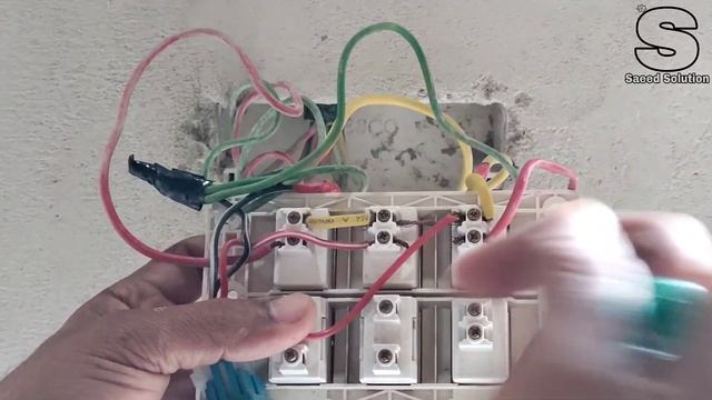 12 Volts DC Lights and Fan Wiring | AC DC Fan and Light Wiring | Saeed Solution смотреть онлайн