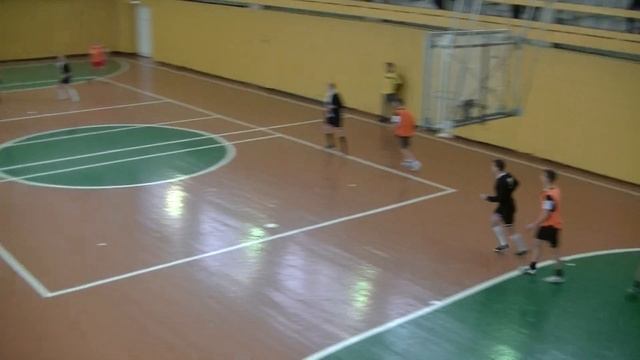 03.01.2017 ЮУГПК (Новотроицк) - НОЭМЗ (Новоорск) - 3:3 (период 1) смотреть онлайн