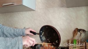 Быстрый супчик с тушенкой и вермишелью