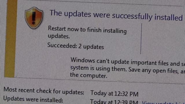 Checking For Updates On A Dell Optiplex 7040 With Windows 7 смотреть онлайн