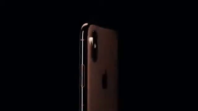 Apple iPhone XS смотреть онлайн
