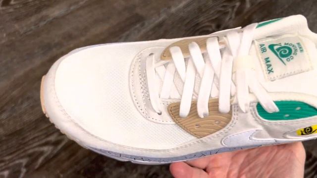 Nike Air Max 90 Moving Company Shoes смотреть онлайн