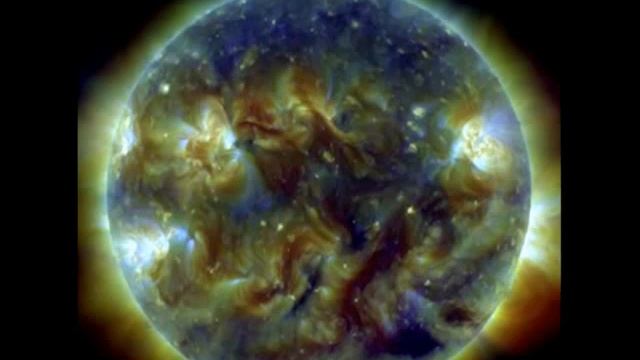 The Sun winked to humanity Солнце подмигнуло человечеству смотреть онлайн
