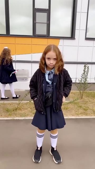 В какой класс уже идёшь ? смотреть онлайн
