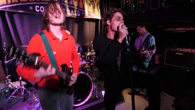 Сделайте мне ноги. HEROINЯ ПАРУ РАЗ смотреть онлайн