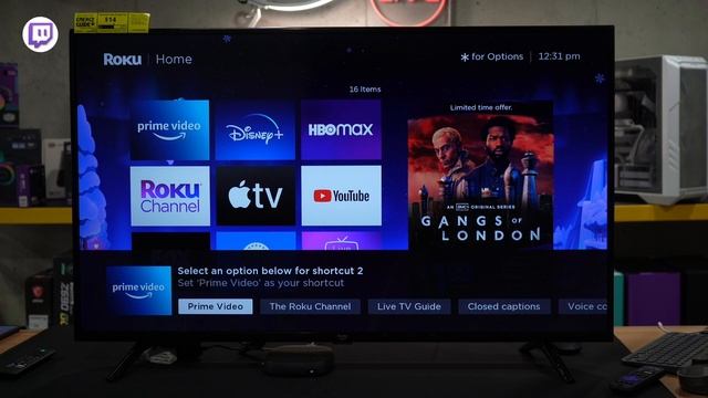 How To Create A Personal Shortcut Button On Your Roku Voice Remote смотреть онлайн