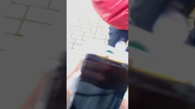 Сбрасываем Айфон 4с со 2 этажа) смотреть онлайн