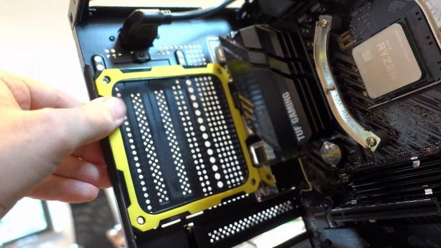 SAMA IM01: can you fit a 12cm fan at the rear of the case? смотреть онлайн