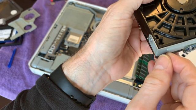 iMac G5 Upgrades and Mac OS, Part one! смотреть онлайн