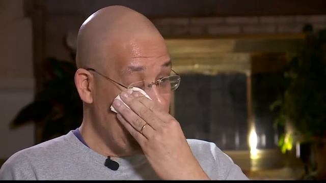 Local teacher and son jump from window to survive fire смотреть онлайн