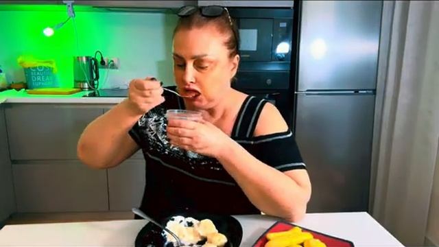 Дигустируем пельмешки, приготовленные собственноручно От и До👍 🥟🥟🥟 смотреть онлайн