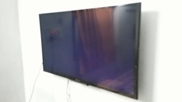 Sony Bravia W562D Led Smart TV Apps Demo & Review