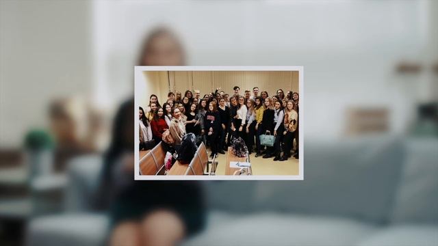 15 фактов об Ане Маркс. Твой препод по Обществознанию. смотреть онлайн