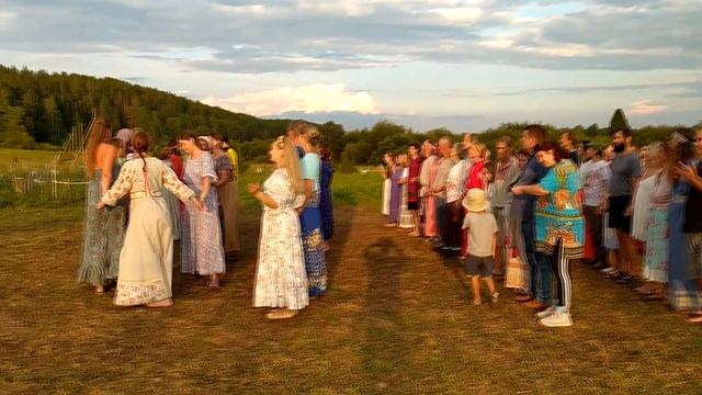 Родовой хоровод на фестивале Уральский хоровод - 2023 смотреть онлайн