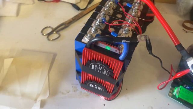 DIY LiFePO4 battery build смотреть онлайн