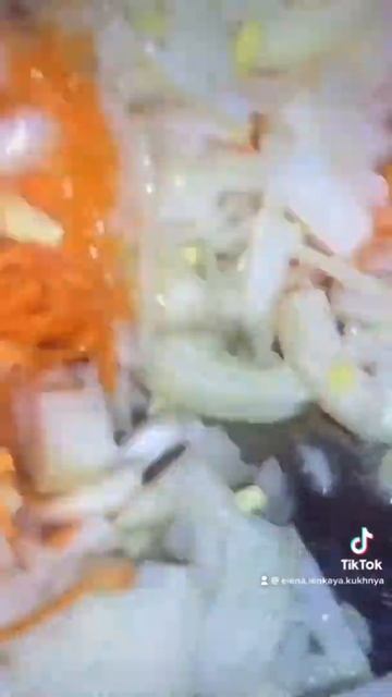 САЛАТ С КИЛЬКОЙ И ОВОЩАМИ I Легкая Кухня I смотреть онлайн