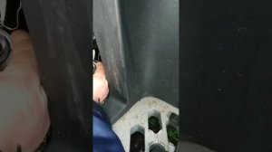 Светодиодные лампы MTF light Dinamic Vision 5500 24V. Установка на Вольво.