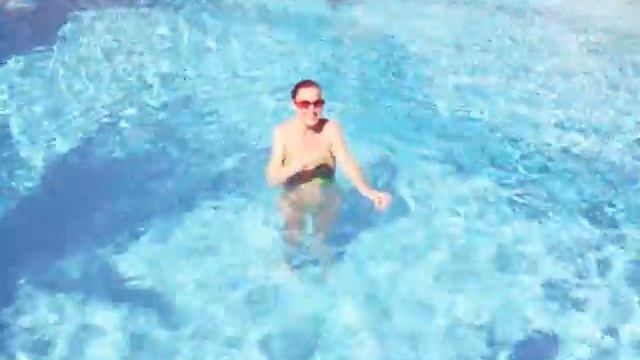 Präsentation Business Delphin Diva Hotel 5 Sterne Pool Schwimmen VIP Model Celine, смотреть онлайн