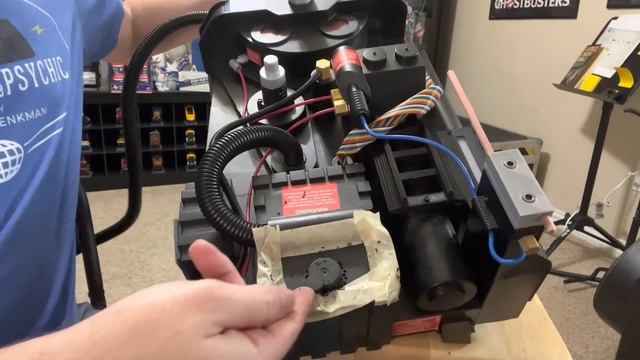 Spirit Proton Pack Upgrades - Crank Knob, Booster Frame, and More - Great Scott Prop Shop смотреть онлайн
