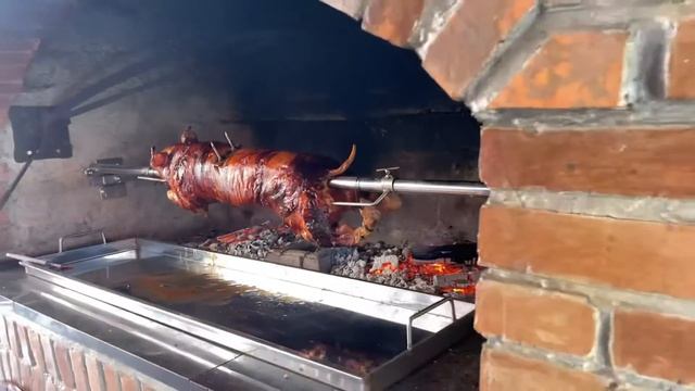 Rotisserie for Brickfireplace смотреть онлайн