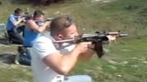 Стрельба на полигоне. Автомат Калашникова