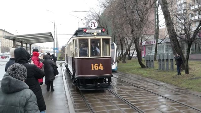 Парад трамваев в Москве 2022 смотреть онлайн