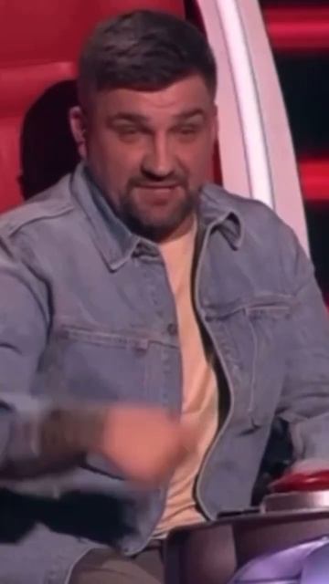 Гагарина отдубасила Басту #знаменитости #meme #звезды смотреть онлайн
