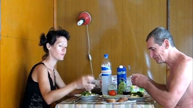 Наш маленький отпуск.avi смотреть онлайн