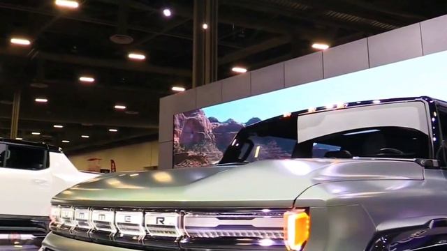 2024 GMC Hummer EV Edition 1 Big SUV First Look смотреть онлайн