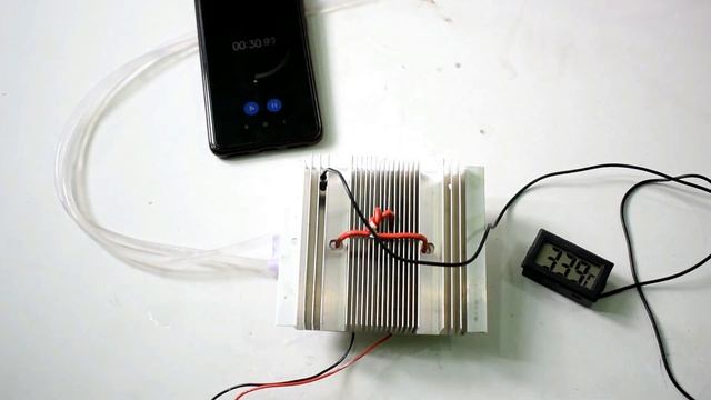 What happen if we use big heat sink on Cooler side of Peltier By IndianRobotix смотреть онлайн