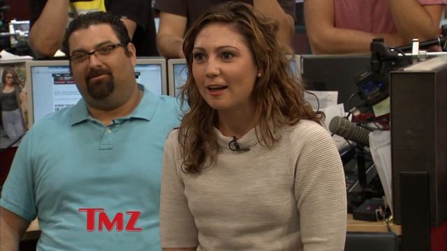 Columbus Short Hosting Scandal Premiere Party | TMZ смотреть онлайн