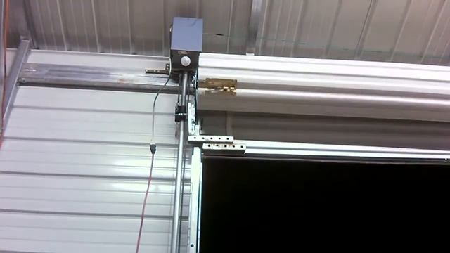 How to install a Roll up door opener! смотреть онлайн