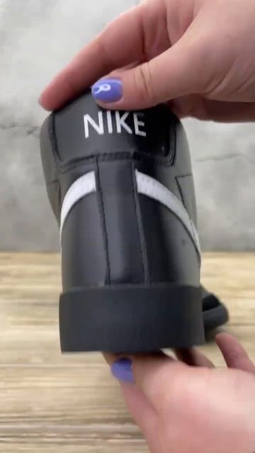 Кроссовки Зимние Nike Blazer Mid 77 смотреть онлайн