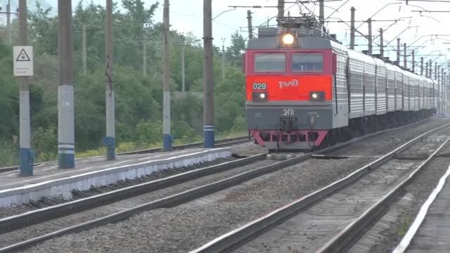 Пассажирские поезда РЖД на большой скорости по Транссибу | Железная дорога смотреть онлайн