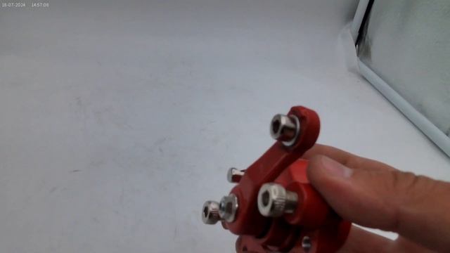 Тормозной суппорт передний левый для детского квадроцикла / миникросса / минимото красный