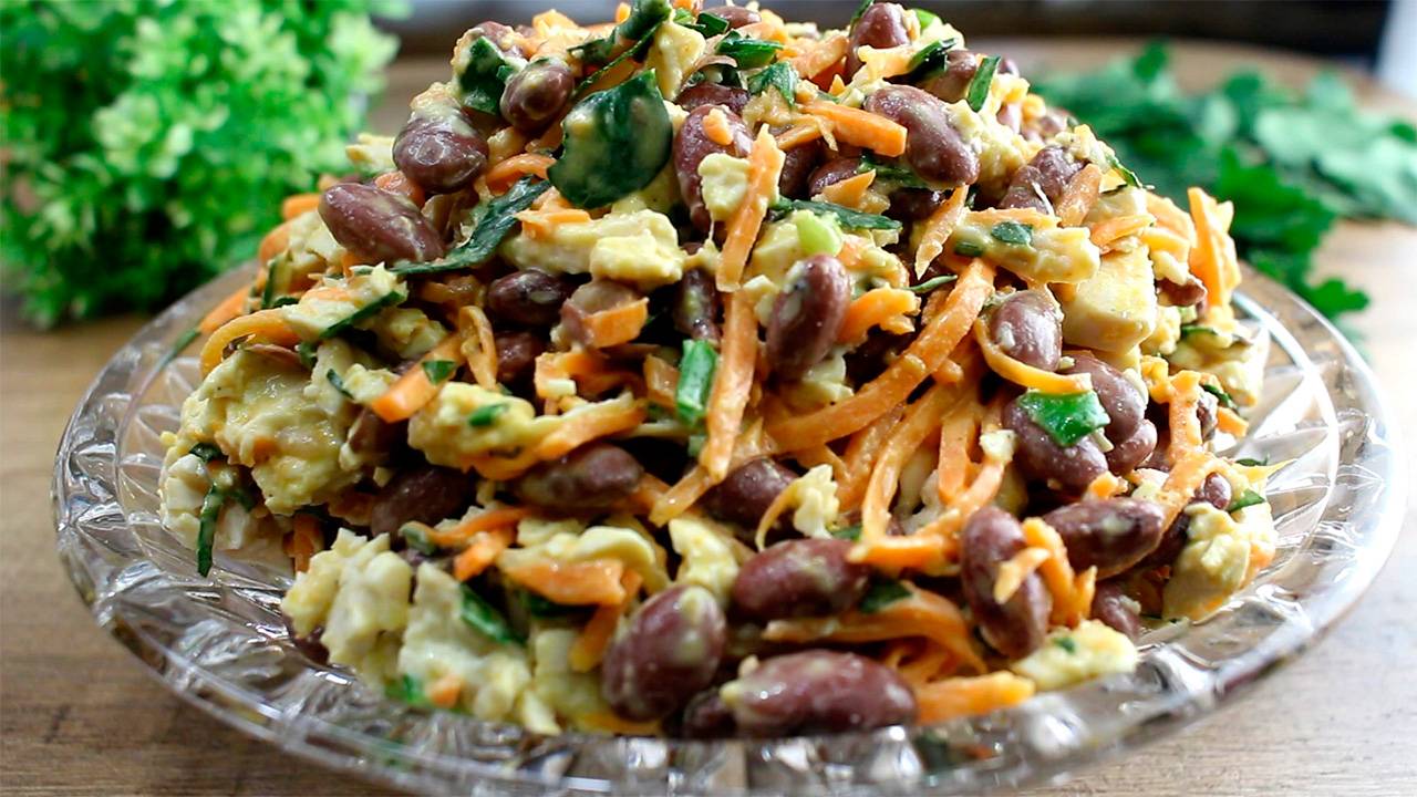 Вкусный салат с фасолью! Всё нарезали, смешали и Салат готов! Простой и Быстрый рецепт смотреть онлайн