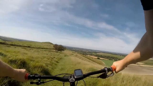 A much needed MTB ride in the sun смотреть онлайн