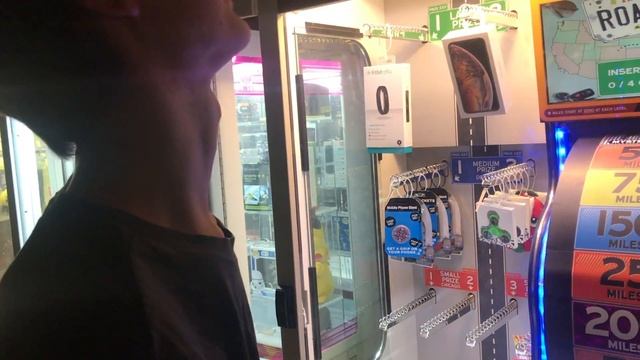 Won Apple iPhone XS MAX from Arcade Game! | JOYSTICK смотреть онлайн