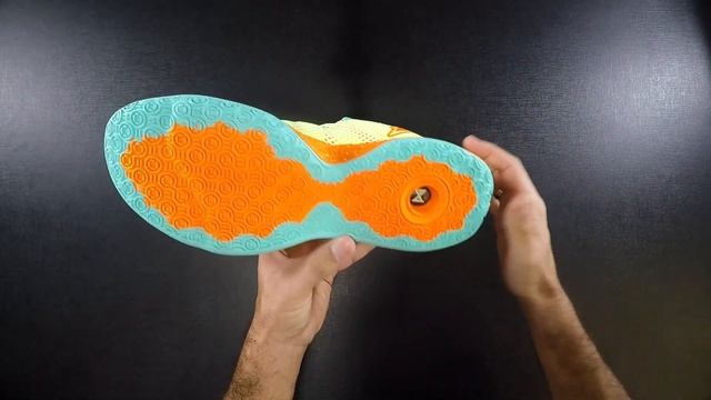 Unboxing PG 4 GATORADE смотреть онлайн