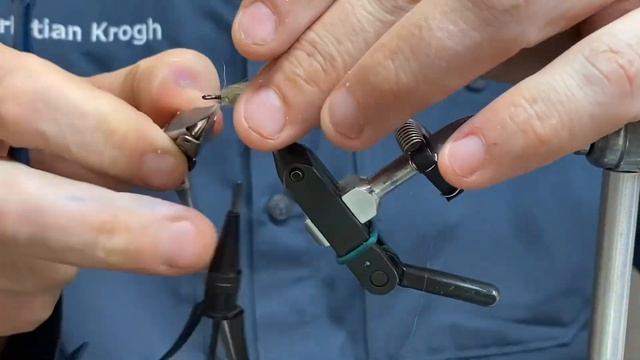 Spey Minnow - try a transparent little fish pattern 👍🏻💯🎣 смотреть онлайн