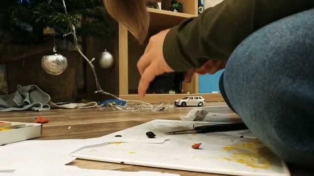 Делаем машину из пластилина. смотреть онлайн