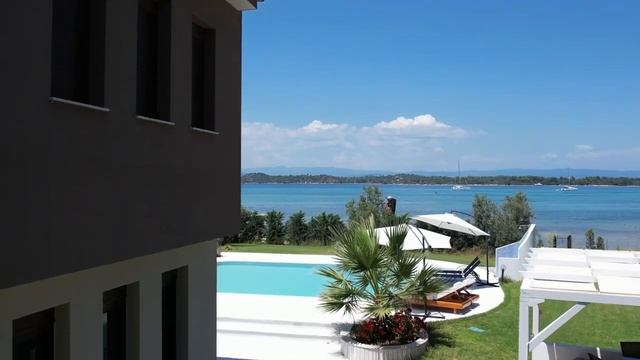 Аренда виллы в Греции на полуострове Халкидики, агентство Princess Rent смотреть онлайн